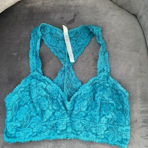 Free People NWOT Galloon Lace Racerback